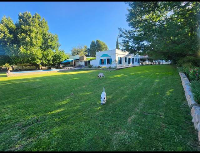 4 BEDROOM HOUSE FOR SALE IN NIEU BETHESDA